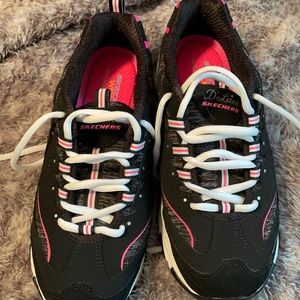 Brand new Skechers sneakers